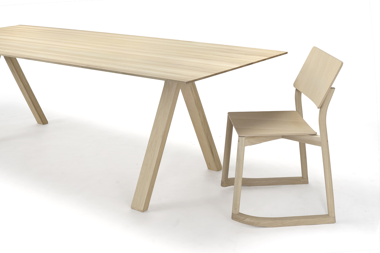 New Spectrum tables added ‒ KARIMOKU NEW STANDARD (KNS)