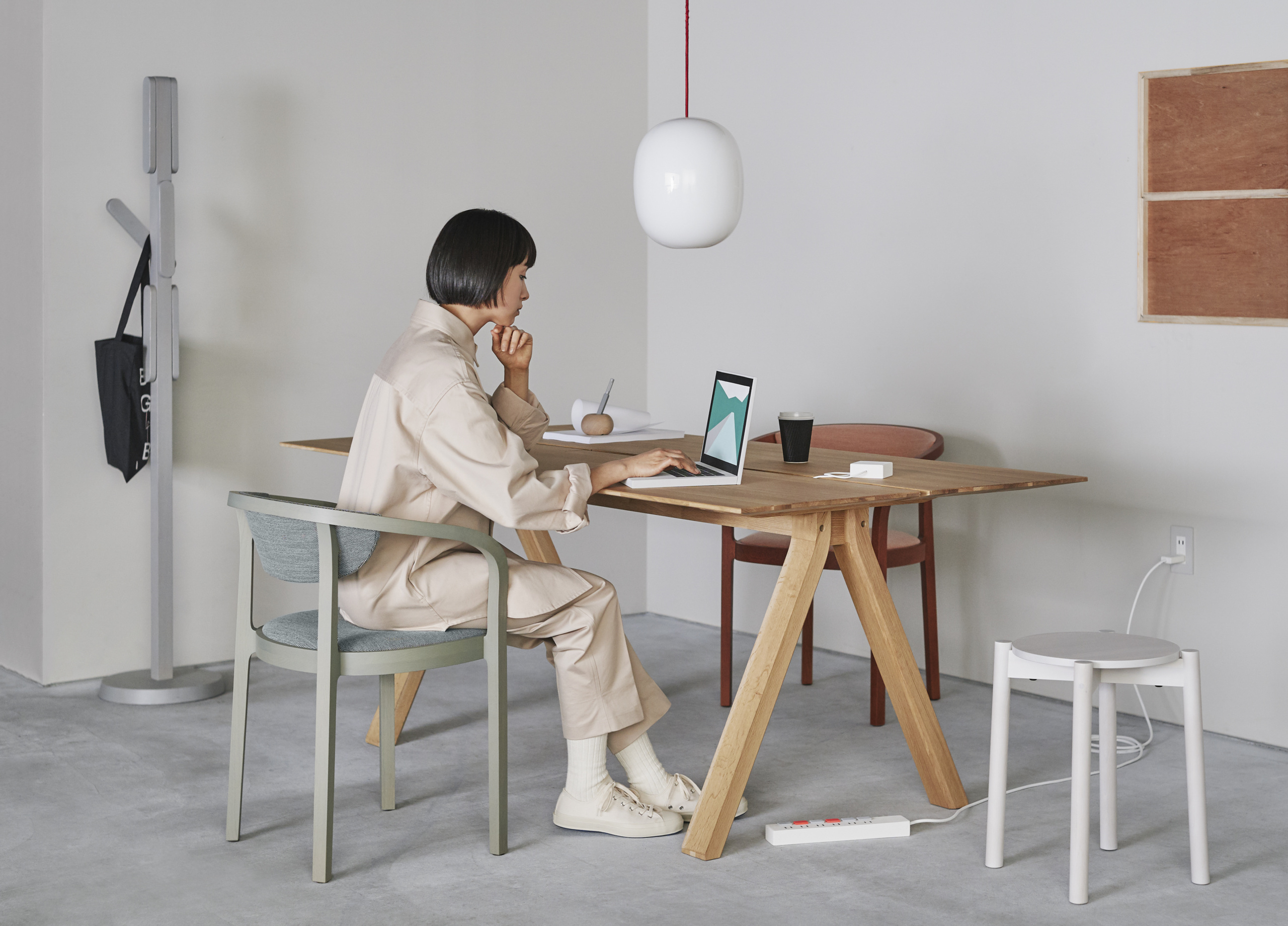 KARIMOKU NEW STANDARD (KNS) ‒ Founded by leading Japanese KARIMOKU NEW STANDARD (KNS) ‒ Founded by leading Japanese