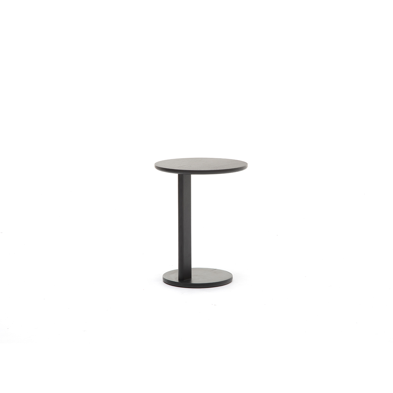 Elephant Side Table ‒ KARIMOKU NEW STANDARD (KNS)