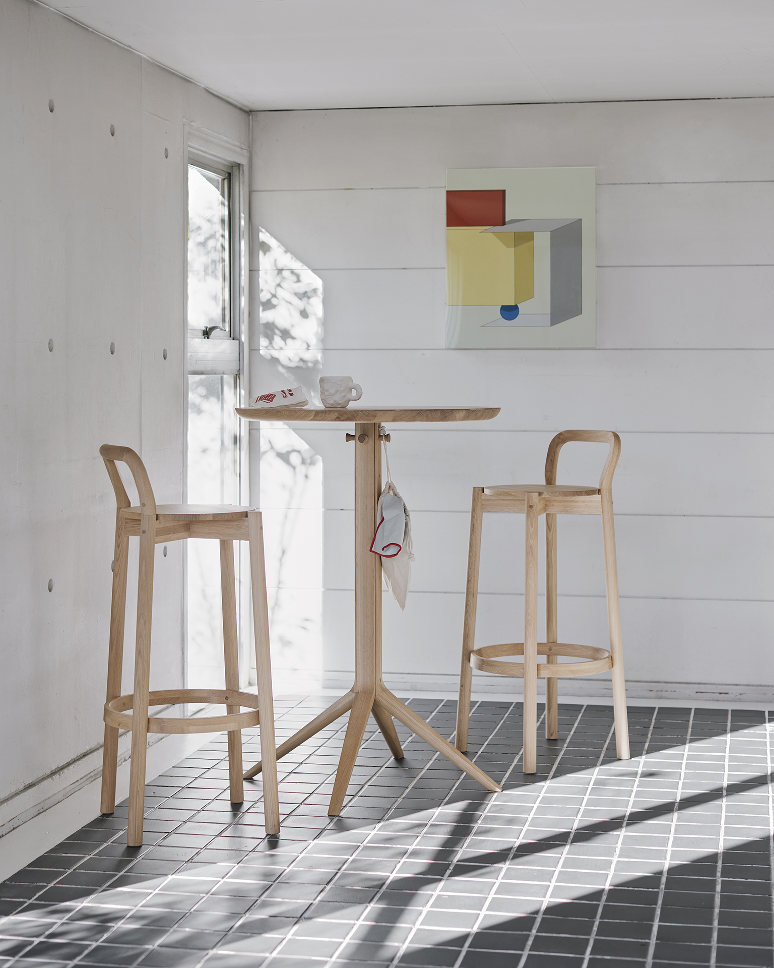Castor Barstool High ‒ KARIMOKU NEW STANDARD (KNS)