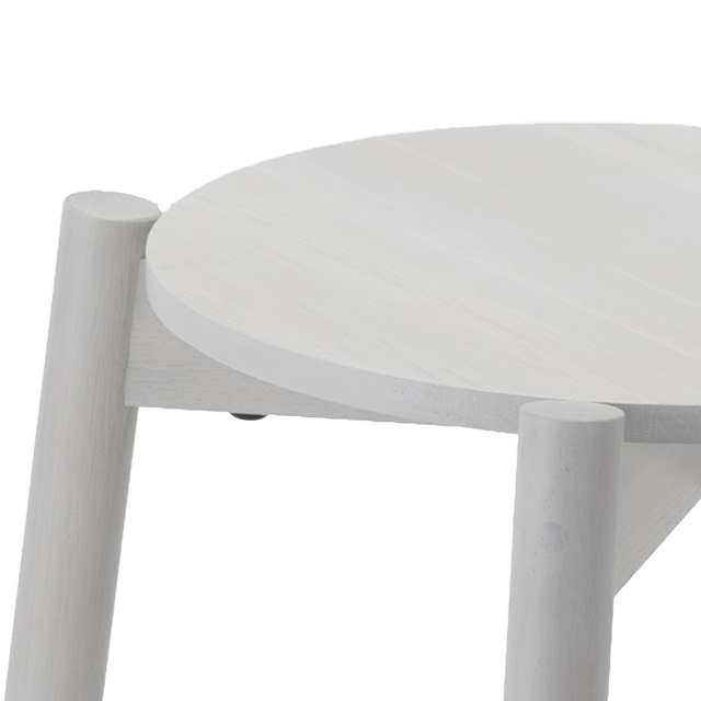 Castor Chair ‒ KARIMOKU NEW STANDARD (KNS)