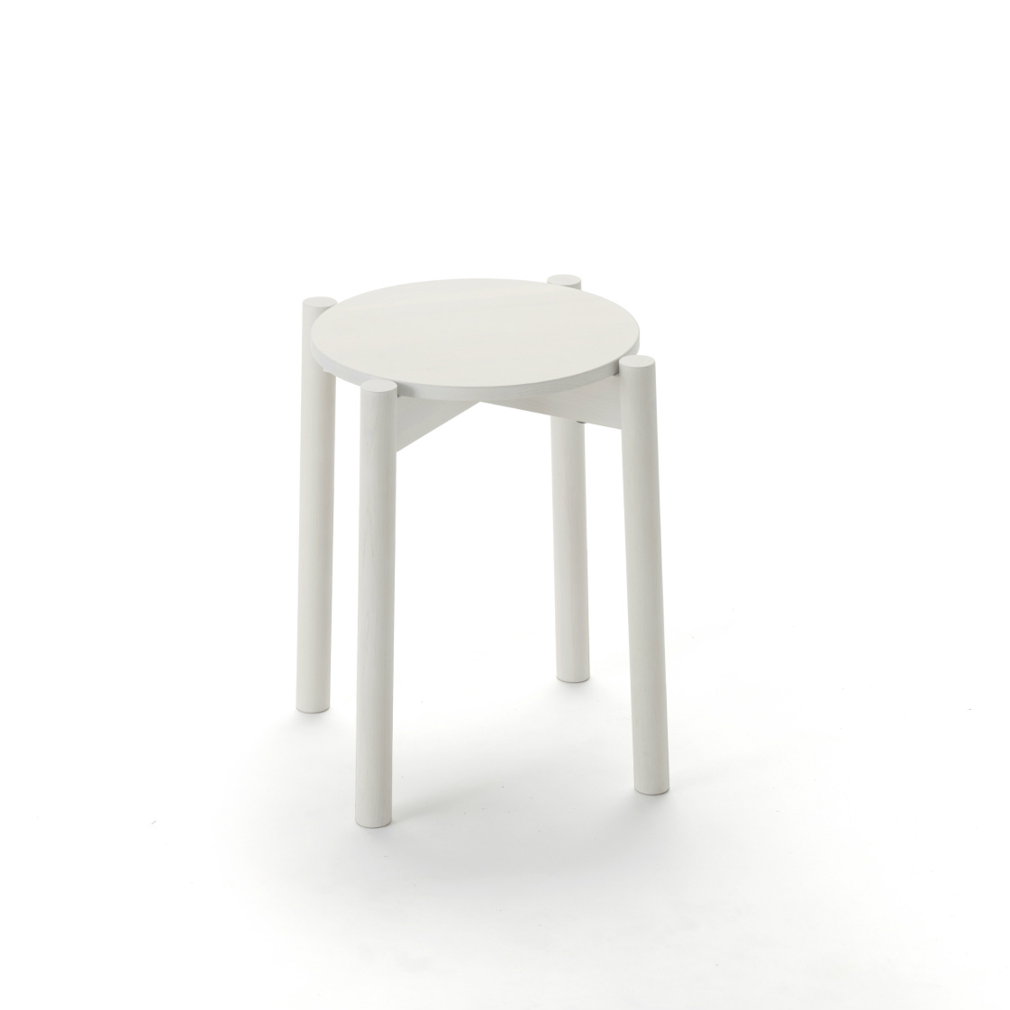 Castor Stool Plus ‒ KARIMOKU NEW STANDARD (KNS)