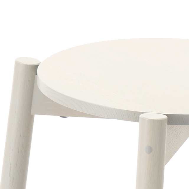 Castor Chair ‒ KARIMOKU NEW STANDARD (KNS)