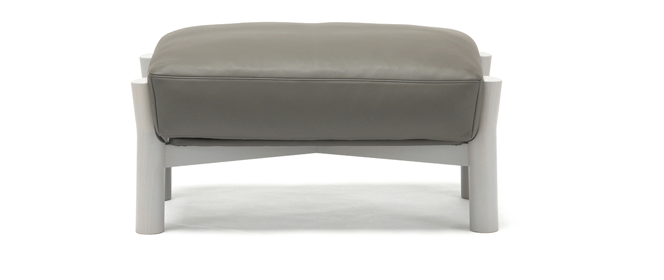 Castor Sofa Ottoman Leather ‒ KARIMOKU NEW STANDARD (KNS)
