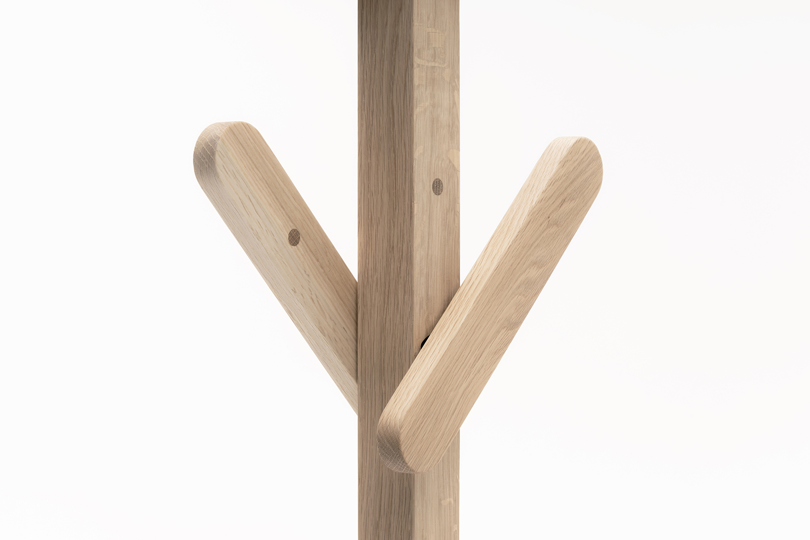 Signs ‒ KARIMOKU NEW STANDARD (KNS)