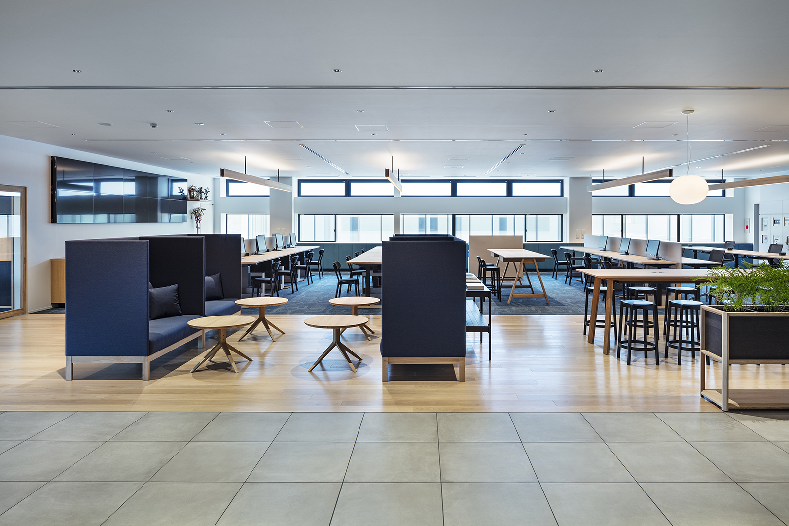 K studio（カリモク家具株式会社 総張工場 オフィス） ‒ KARIMOKU NEW