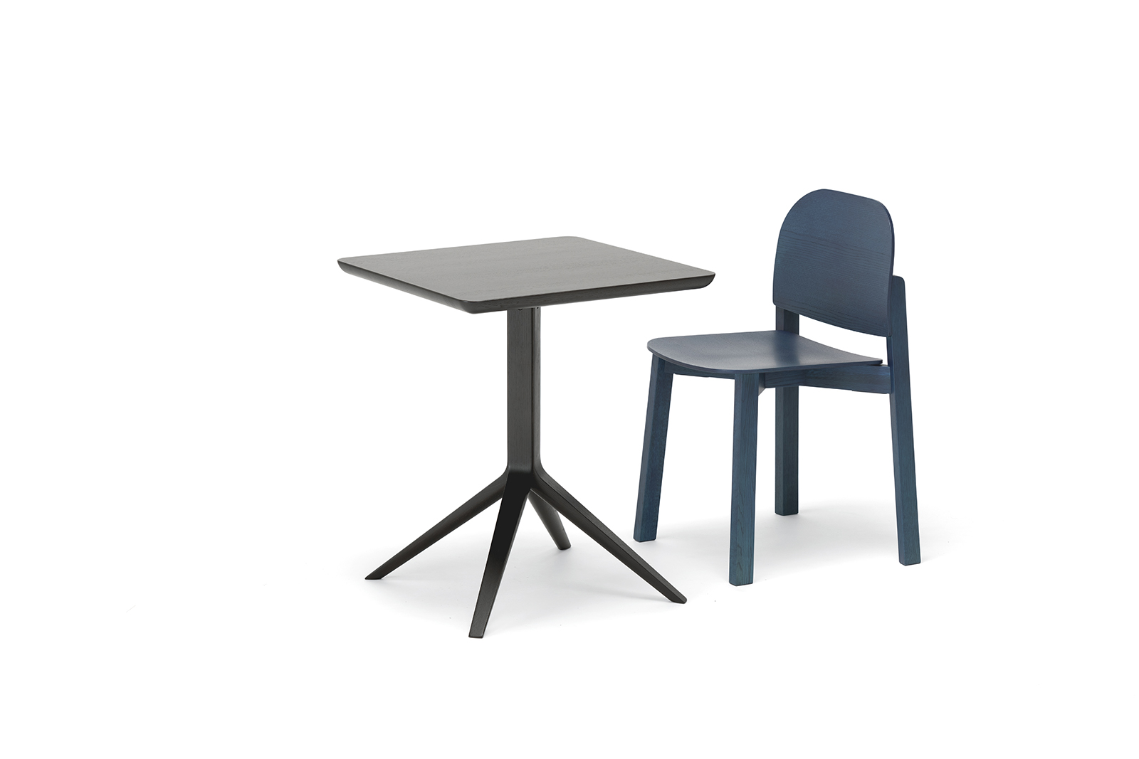 Scout Bistro Table Square ‒ KARIMOKU NEW STANDARD (KNS)