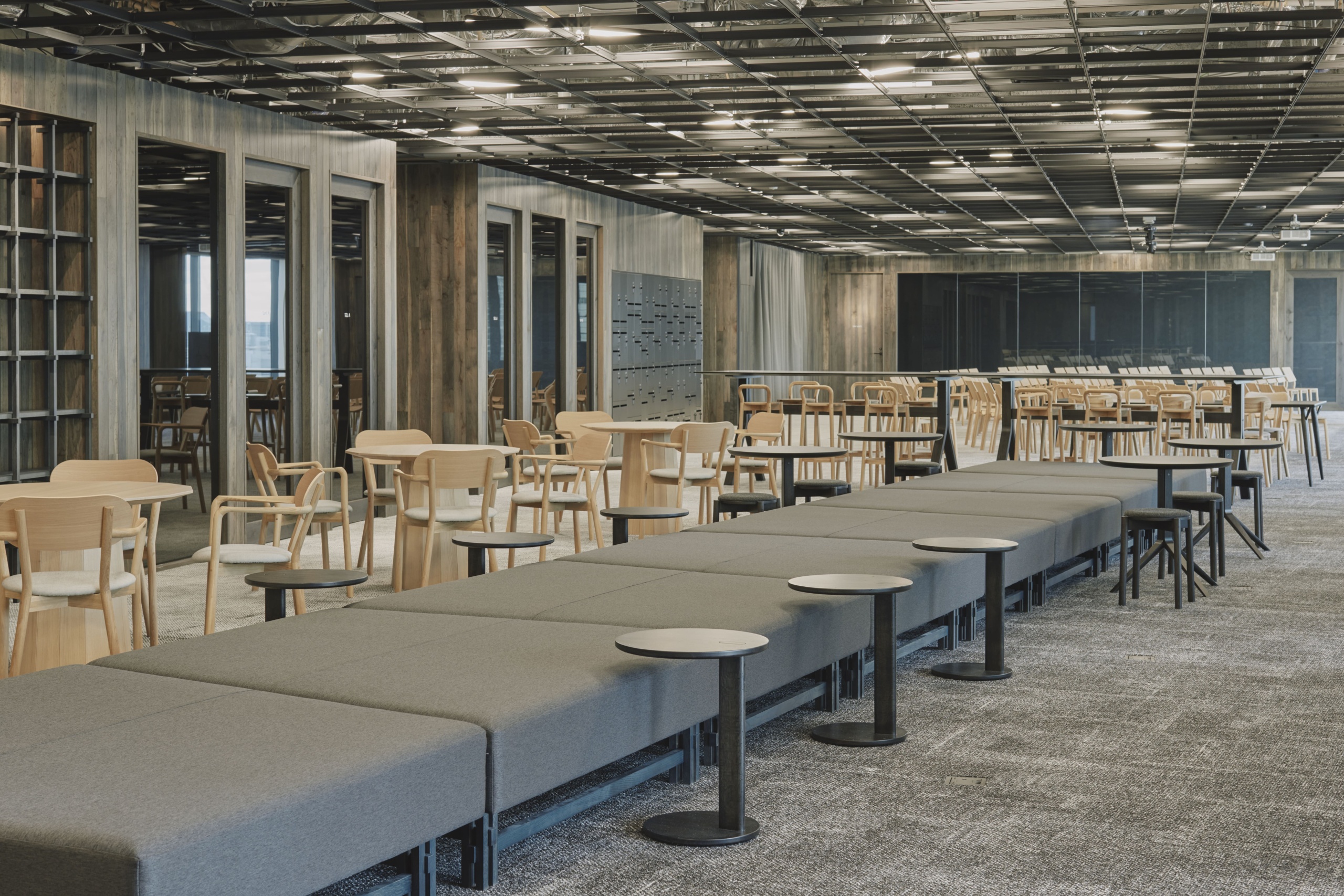 ★ご相談スペース 64c80a32560fbca181794011a979eb