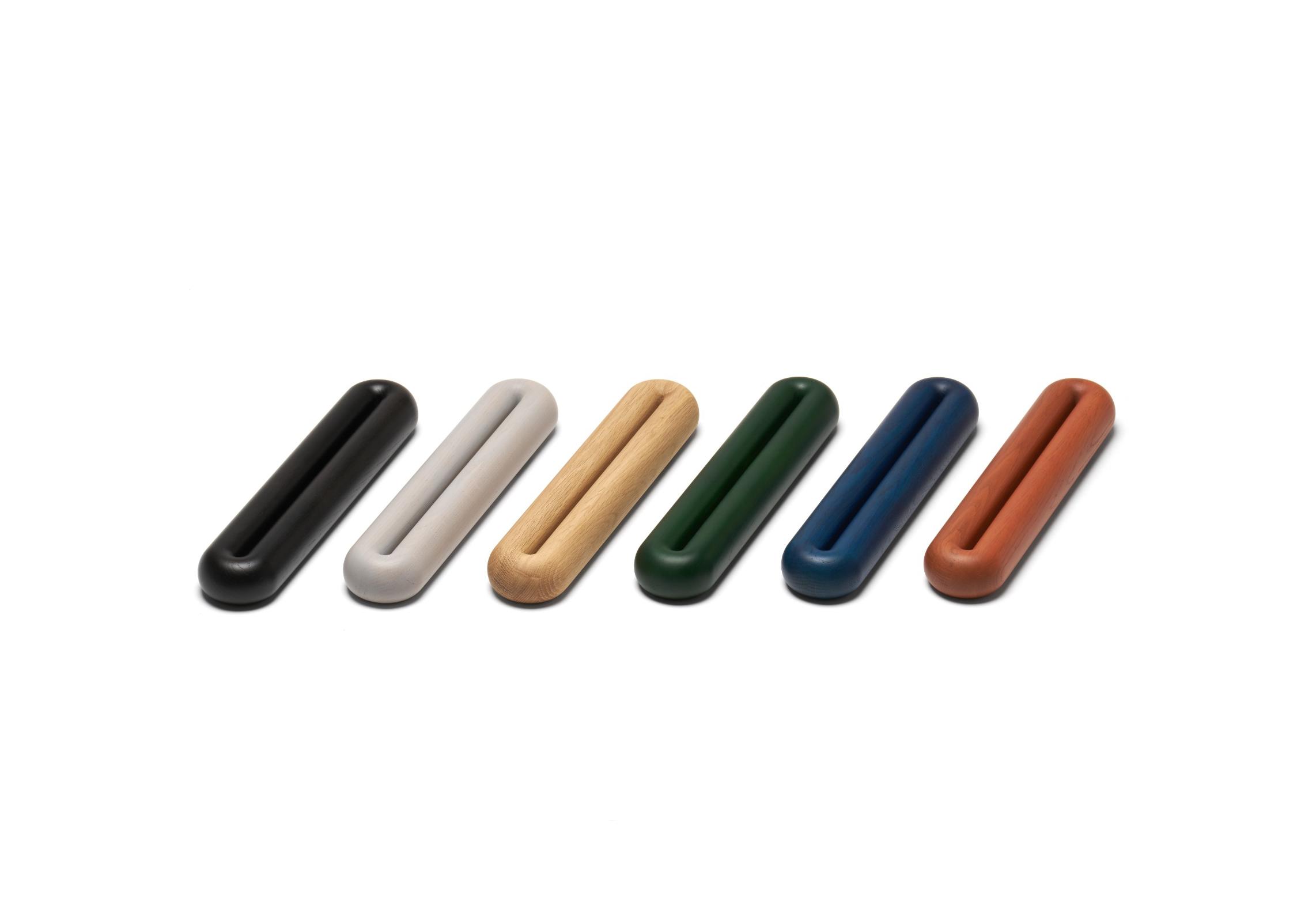 NASHI Card Holder ‒ KARIMOKU NEW STANDARD (KNS)