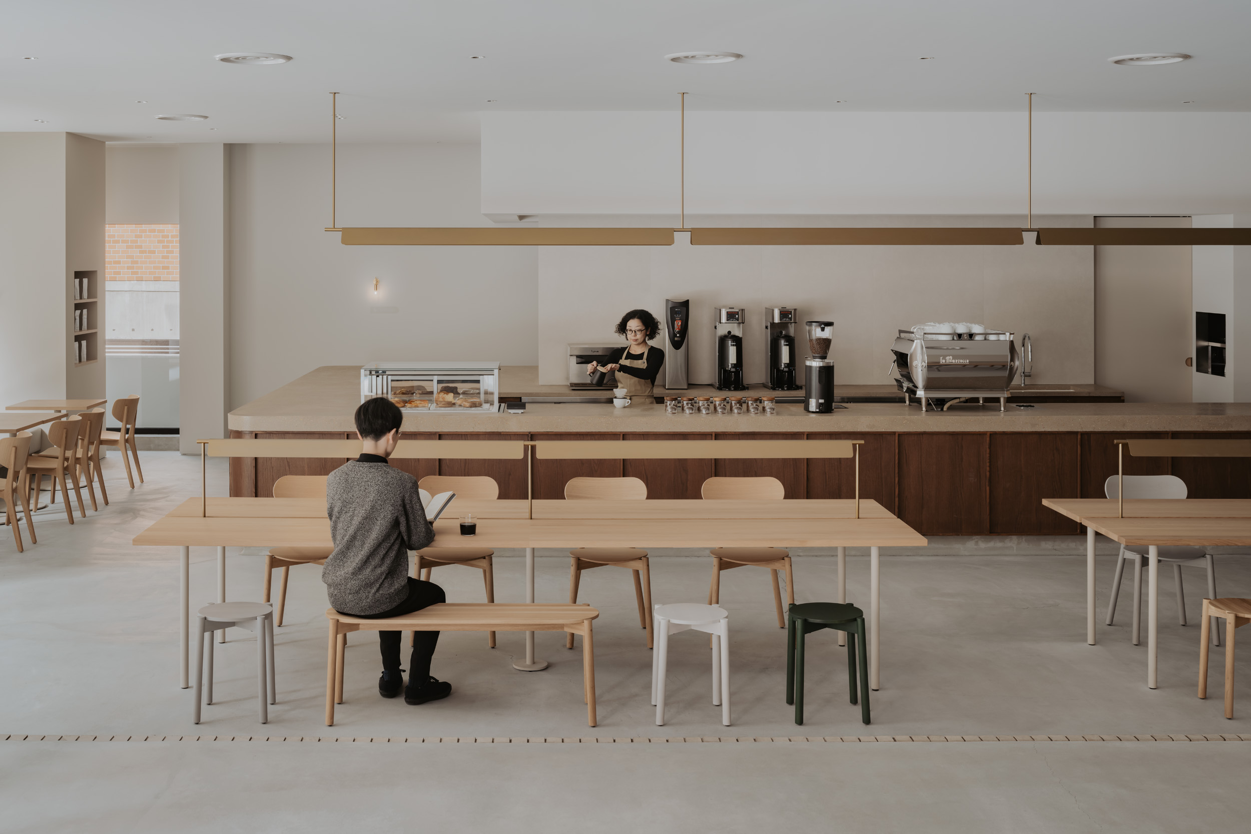 Contract ‒ KARIMOKU NEW STANDARD (KNS)